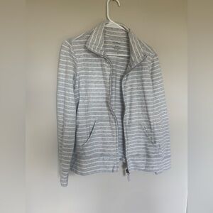 L.l.bean women’s zip jacket- size medium petite